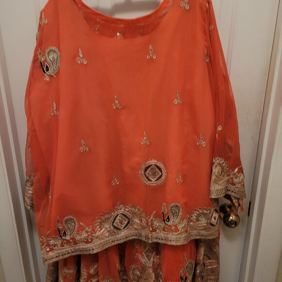 Pashak Rajputi Lehenga (Long Skirt) & Kurti (Top) -Hand Beaded- Ethnic- Stitched - Picture 4 of 12